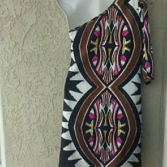 Peach love cream Aztec one shoulder dress - Picture 3 of 8